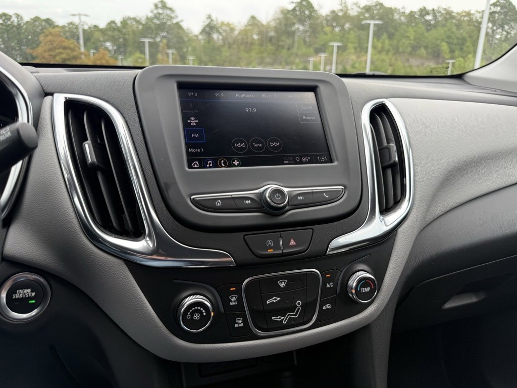 Used 2023 Chevrolet Equinox LT image 16
