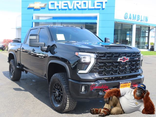 Used 2024 Chevrolet Silverado 2500 ZR2 w/ Technology Package image 1