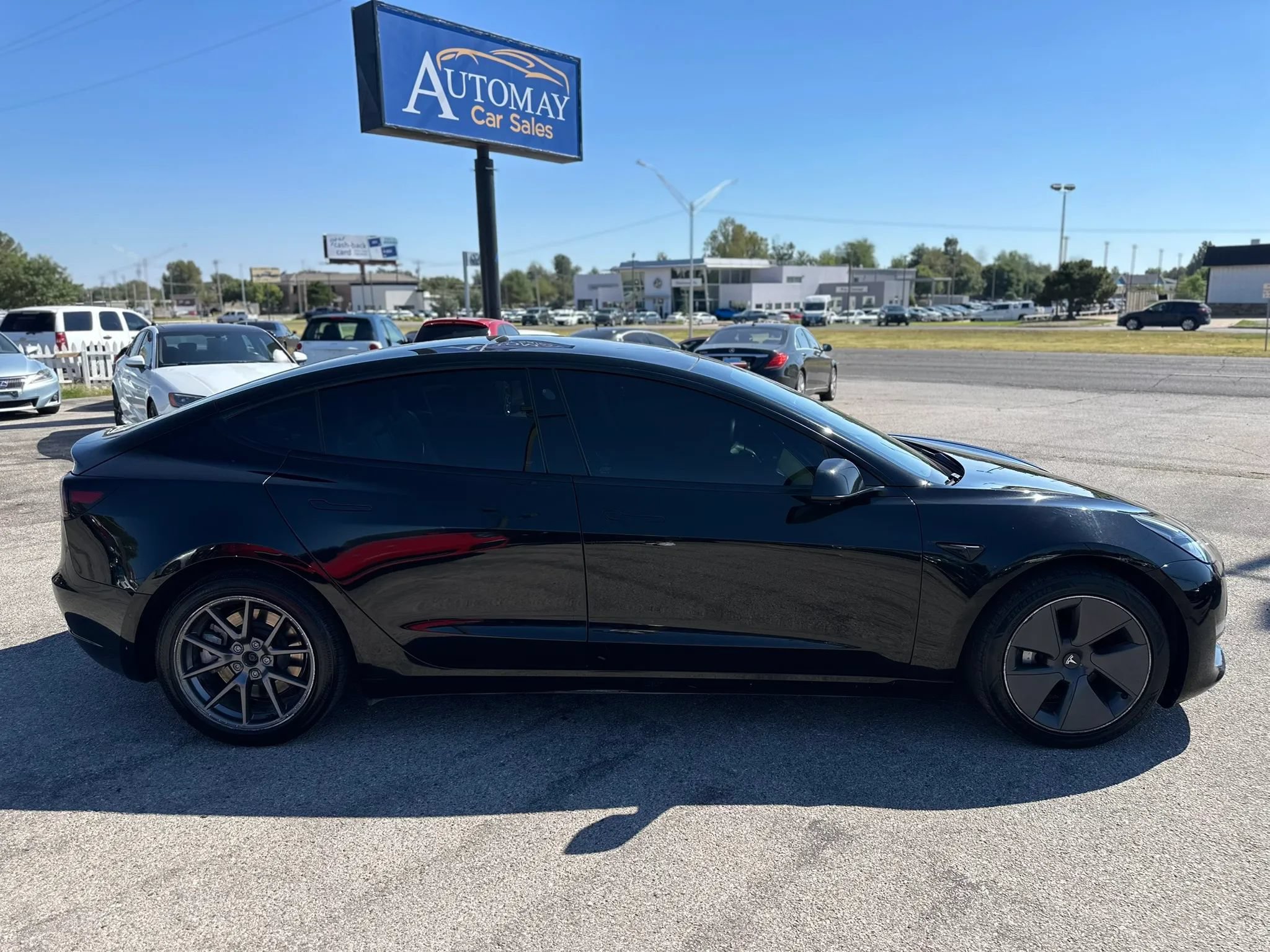 Used 2021 Tesla Model 3 Standard Range Plus RWD image 5