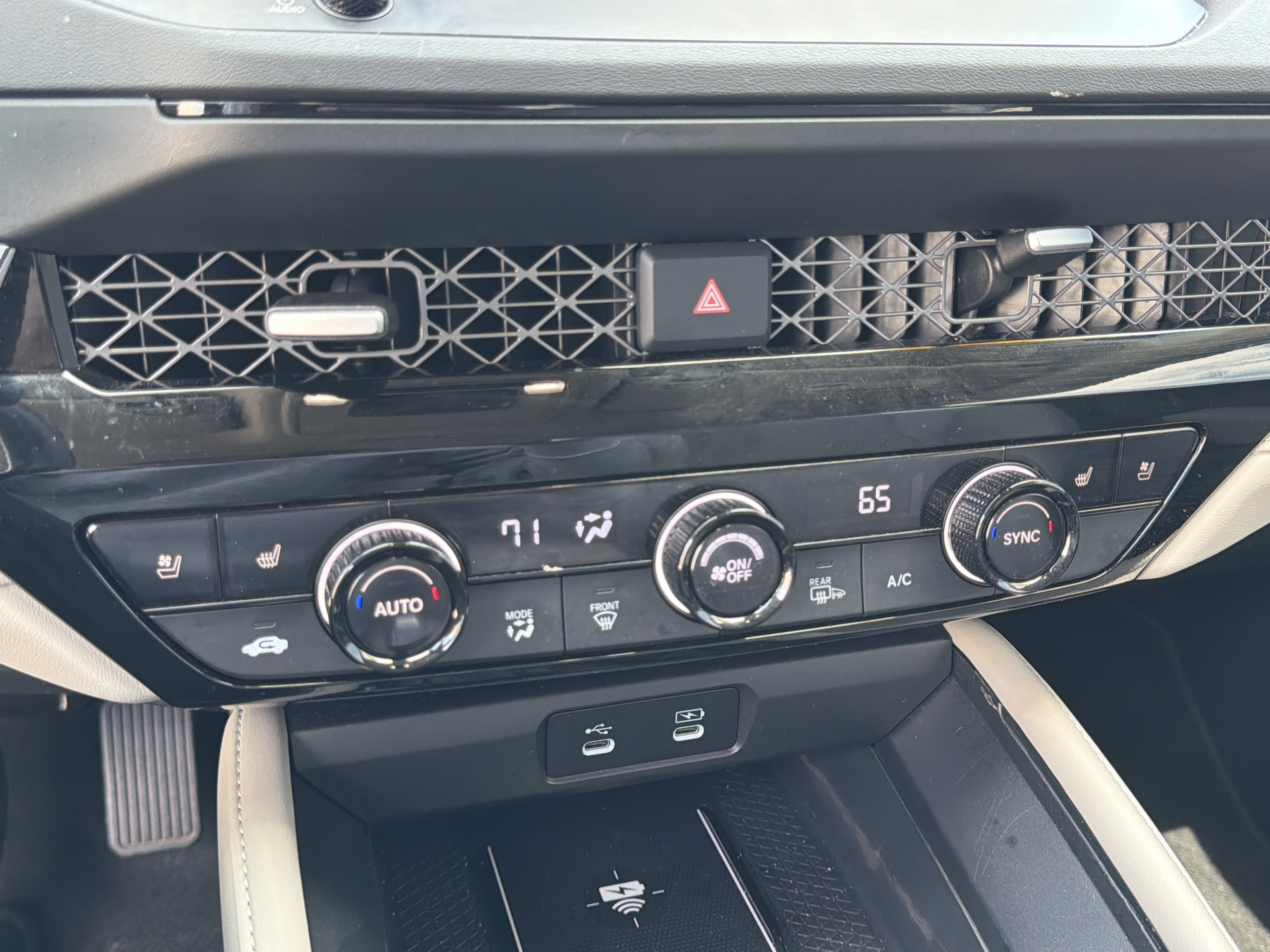 Certified 2025 Honda Accord Touring image 10