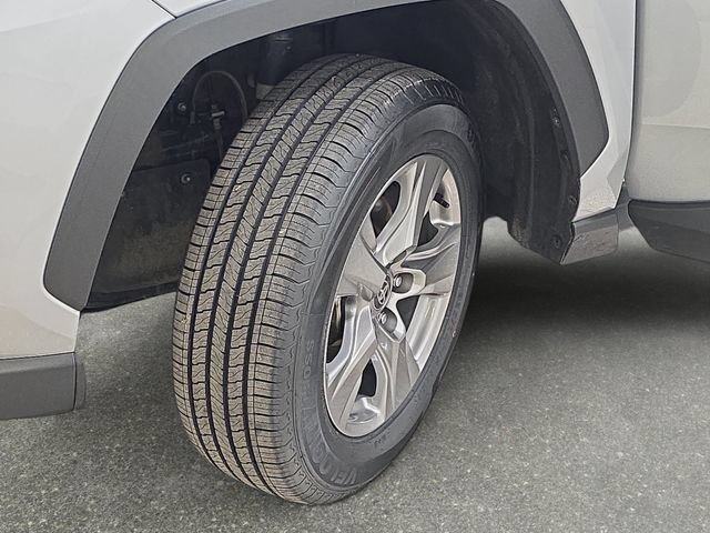 Certified 2024 Toyota RAV4 XLE FWD image 28