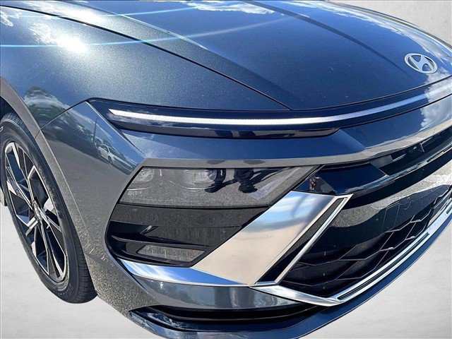 Used 2025 Hyundai Sonata SEL FWD image 28