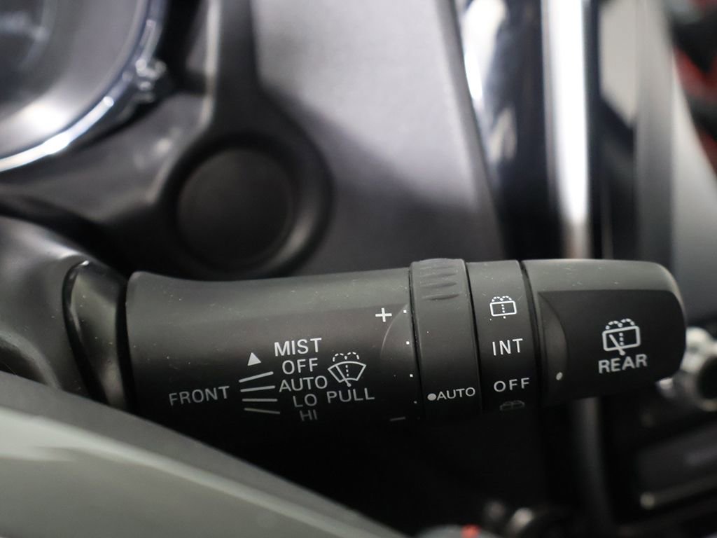 Used 2024 Mitsubishi Outlander Sport LE AWD/4WD image 35