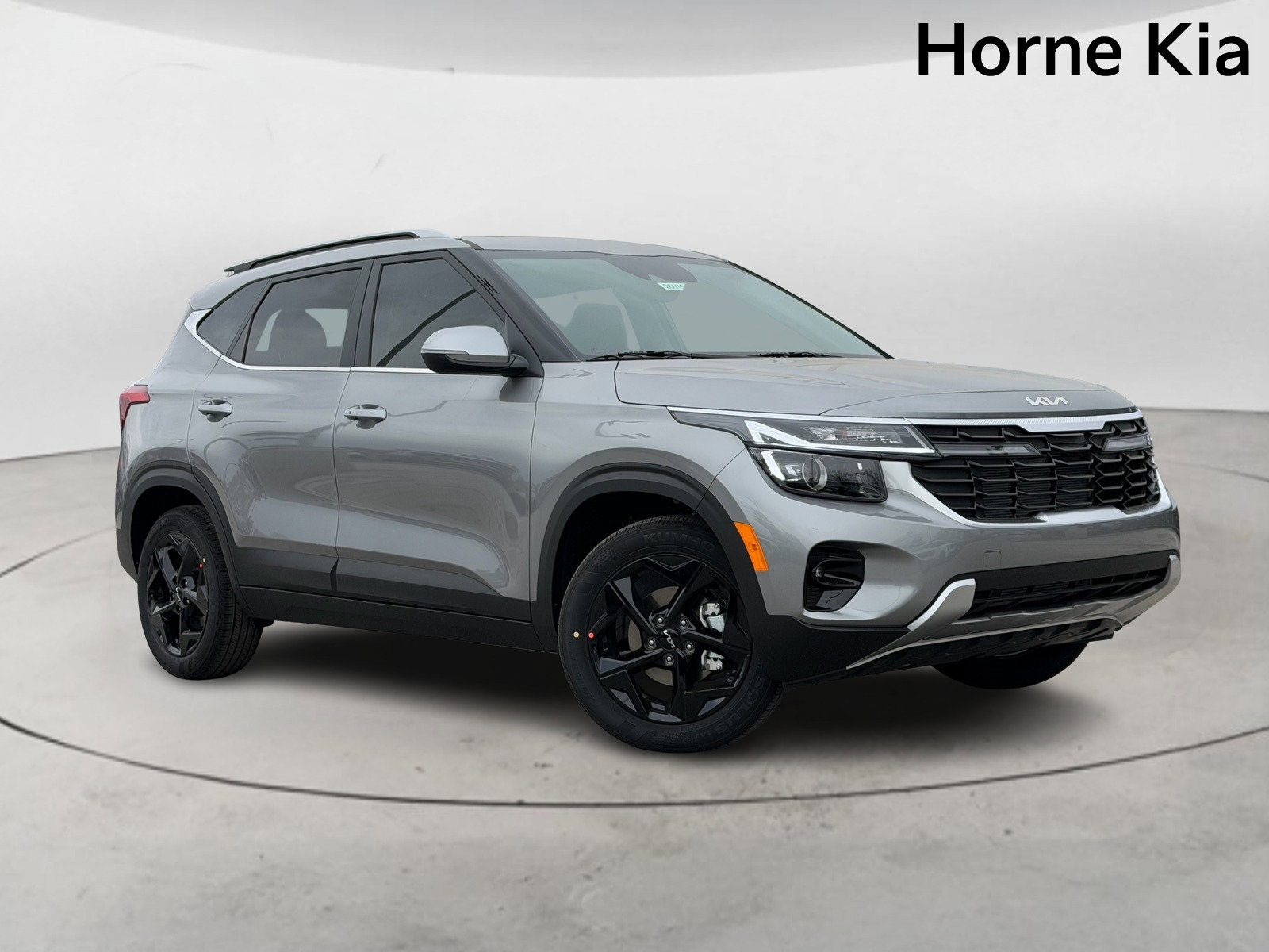 New 2026 Kia Seltos EX image 2