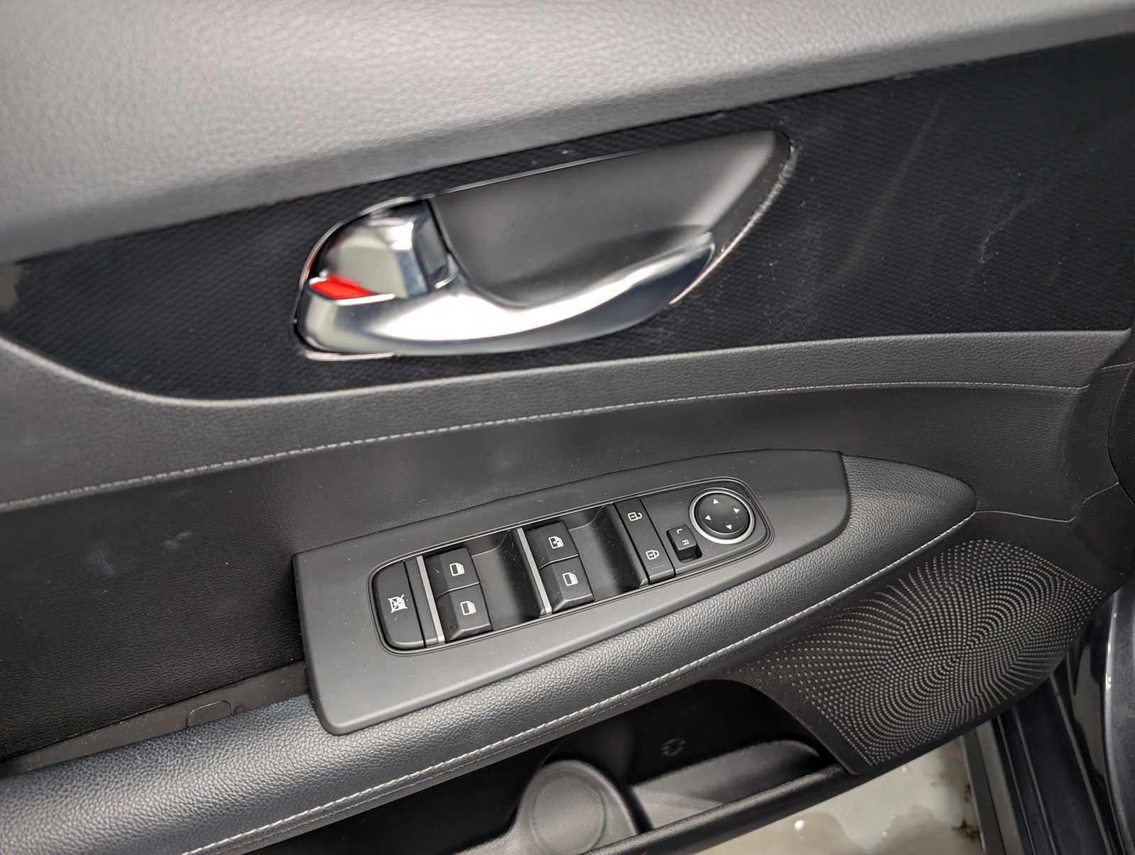 Certified 2023 Kia Forte GT-Line image 36