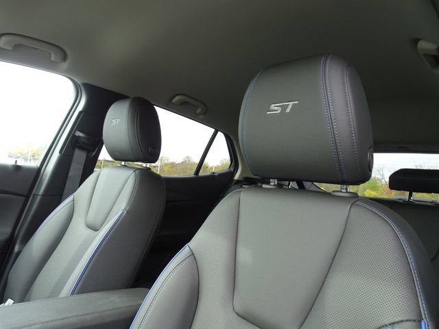 New 2026 Buick Encore GX Sport Touring w/ Advanced Technology Package AWD/4WD image 14
