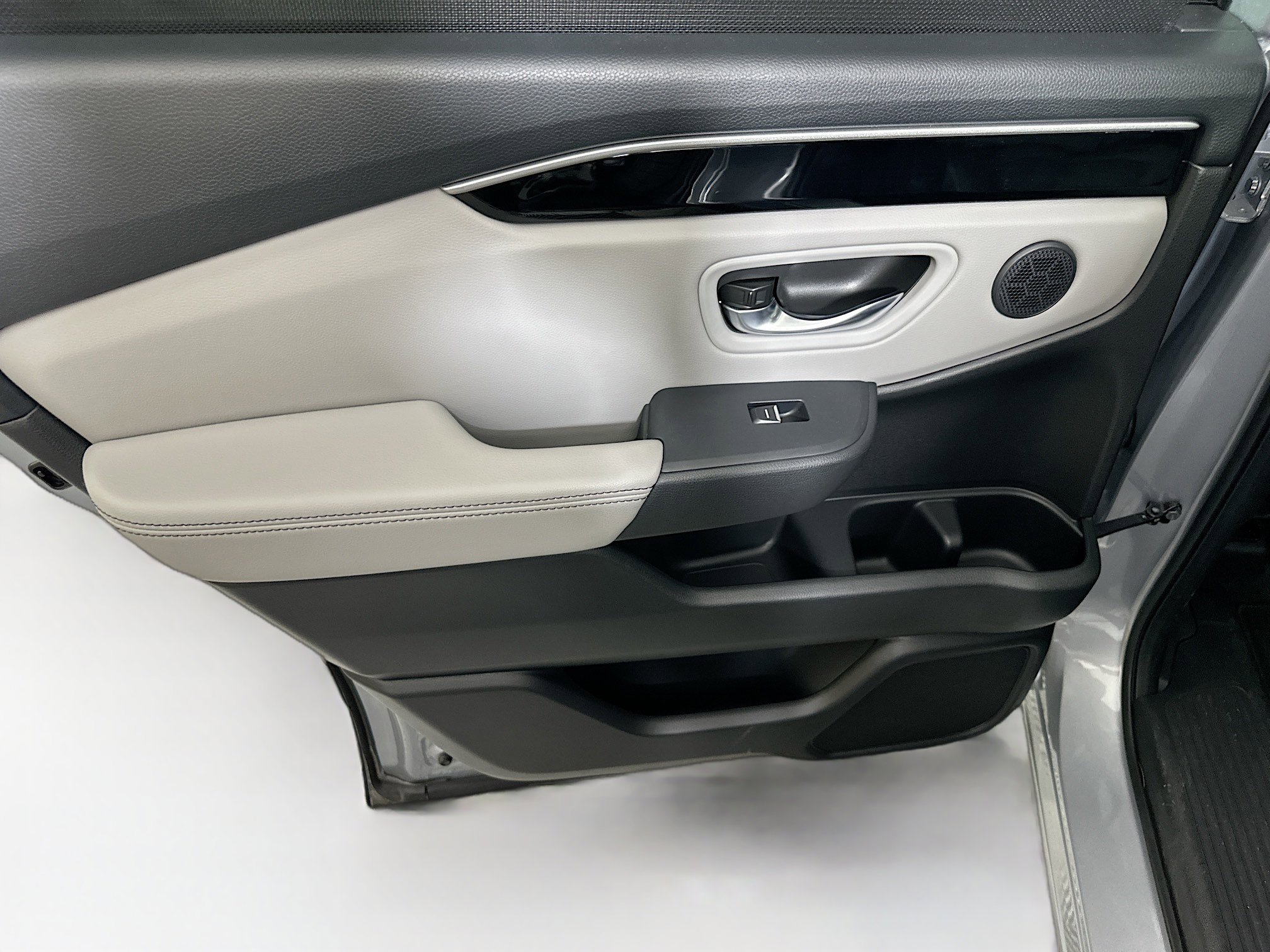 Used 2023 Honda Pilot EX-L image 24