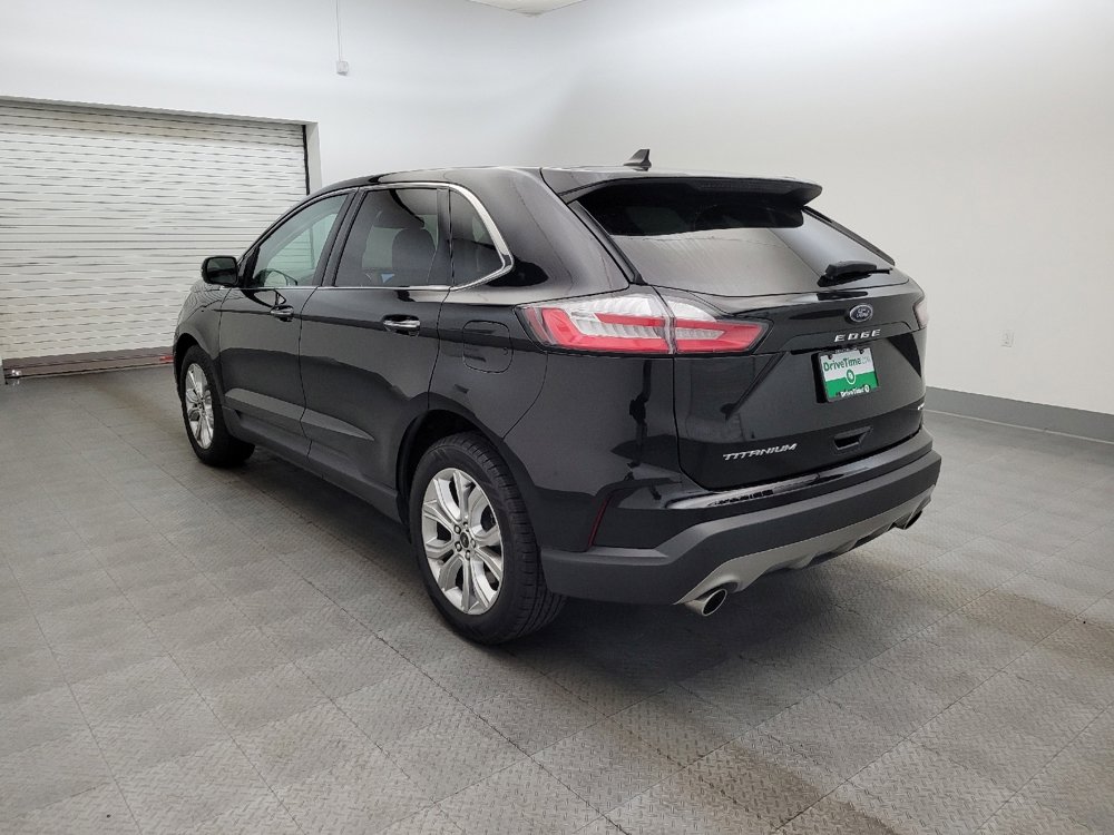 Used 2023 Ford Edge Titanium image 5