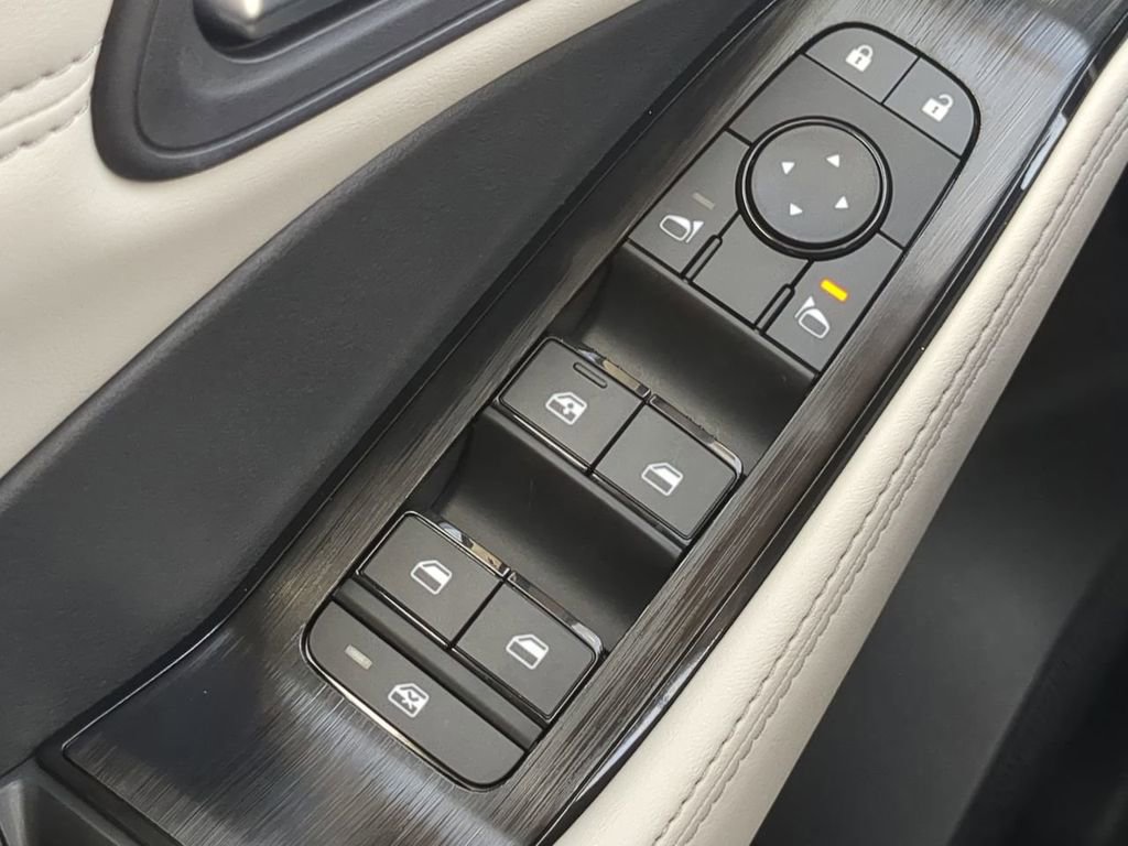 New 2026 Nissan Rogue SV image 24