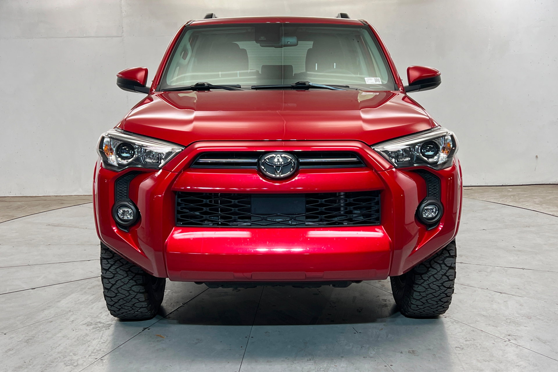 Certified 2023 Toyota 4Runner SR5 AWD/4WD image 9