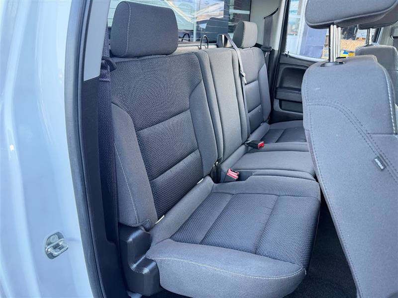 Used 2017 GMC Sierra 1500 SLE w/ SLE Value Package AWD/4WD image 19