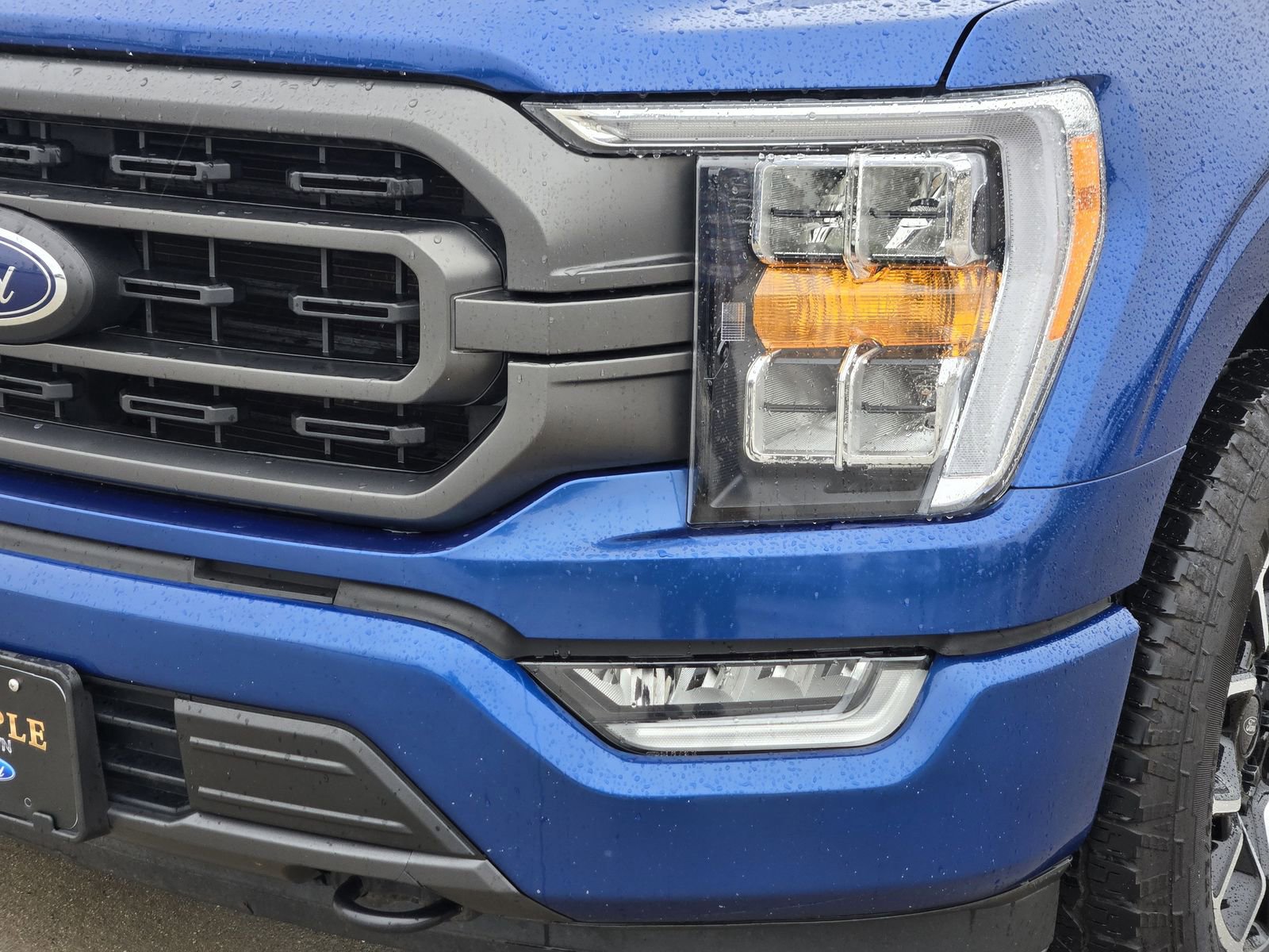 Used 2022 Ford F150 XLT w/ Equipment Group 302A High AWD/4WD image 10