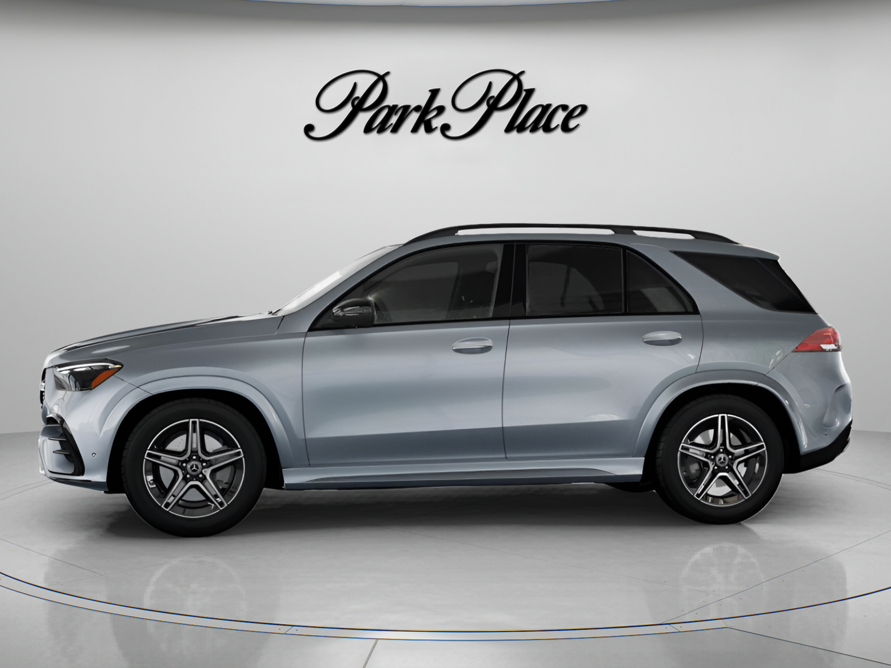 Used 2026 Mercedes-Benz GLE 350 4MATIC image 5