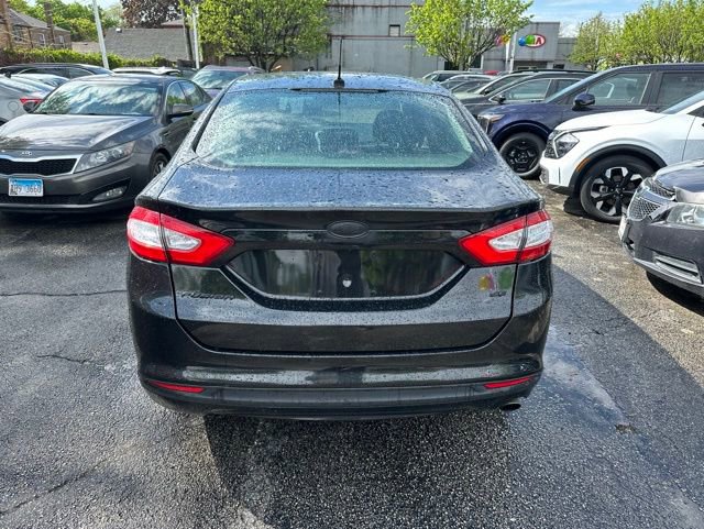 Used 2014 Ford Fusion SE FWD image 5