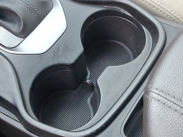 Used 2017 Hyundai Santa Fe Sport image 23