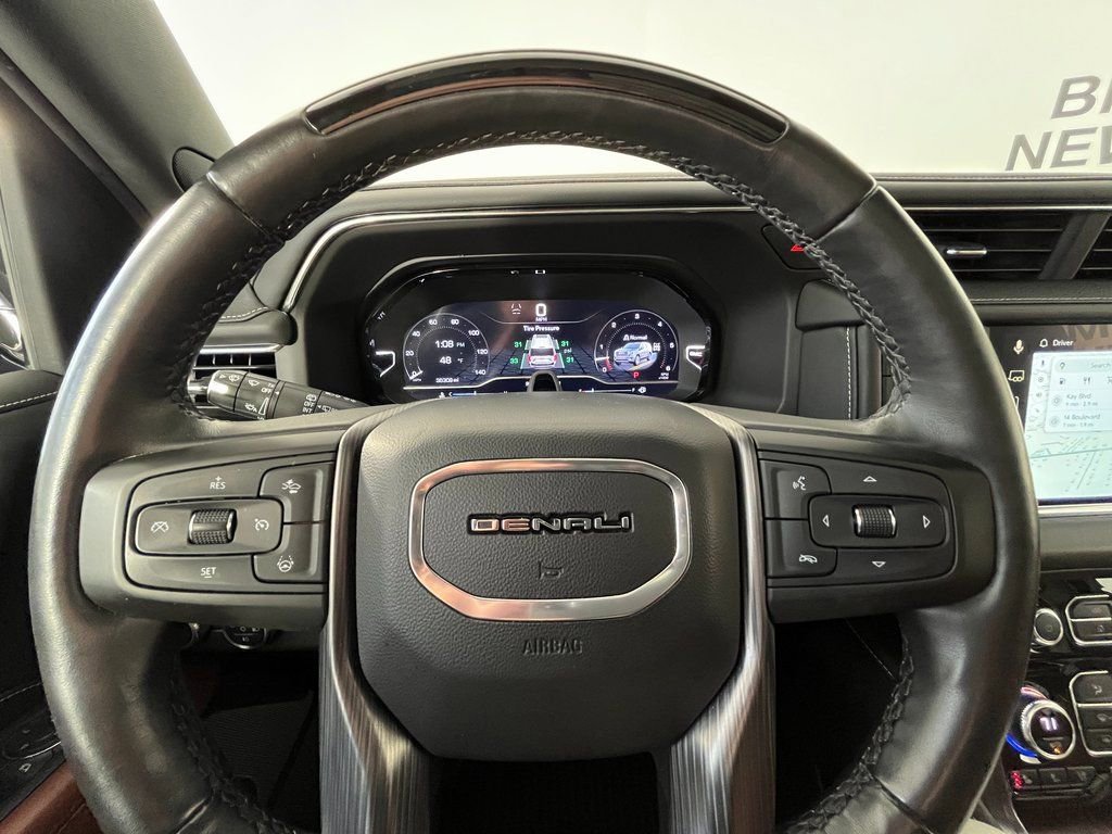 Used 2023 GMC Yukon Denali Ultimate image 11