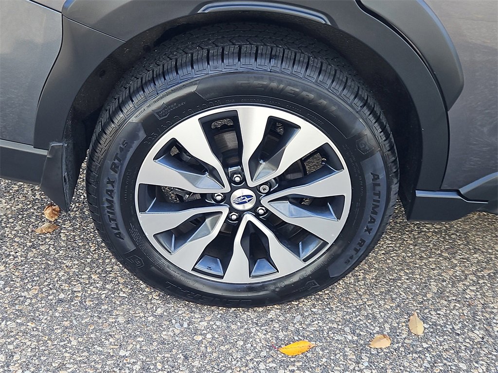 Used 2023 Subaru Outback Limited image 9