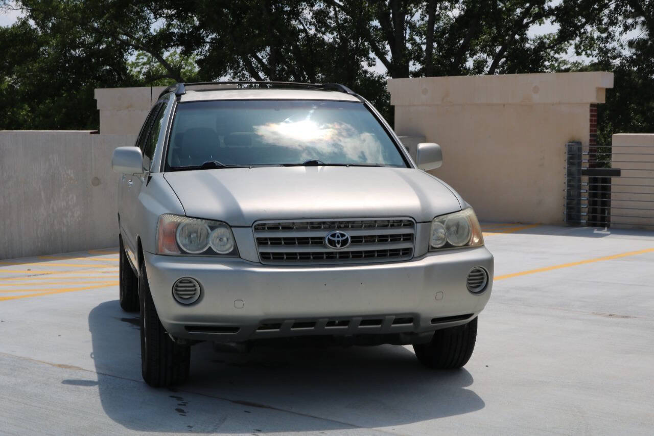 Used 2002 Toyota Highlander 2WD V6 image 14