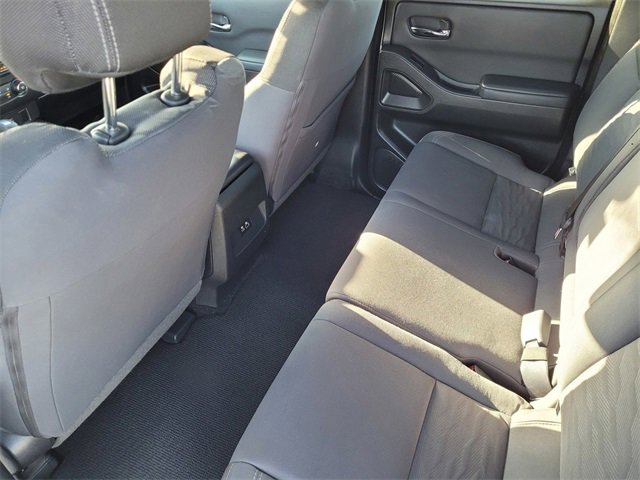 Used 2023 Nissan Frontier SV w/ Midnight Edition Package image 10