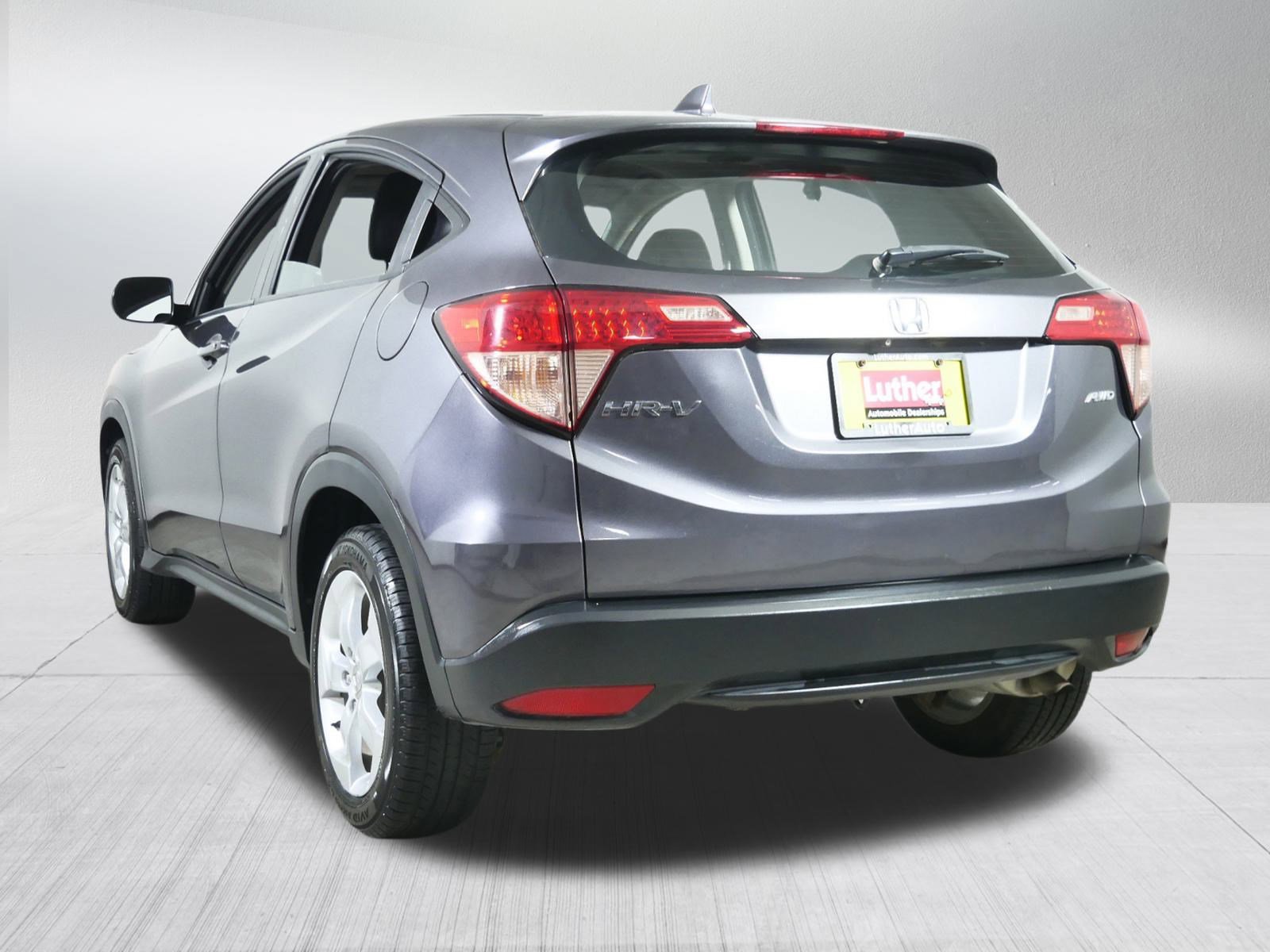 Used 2016 Honda HR-V LX image 5