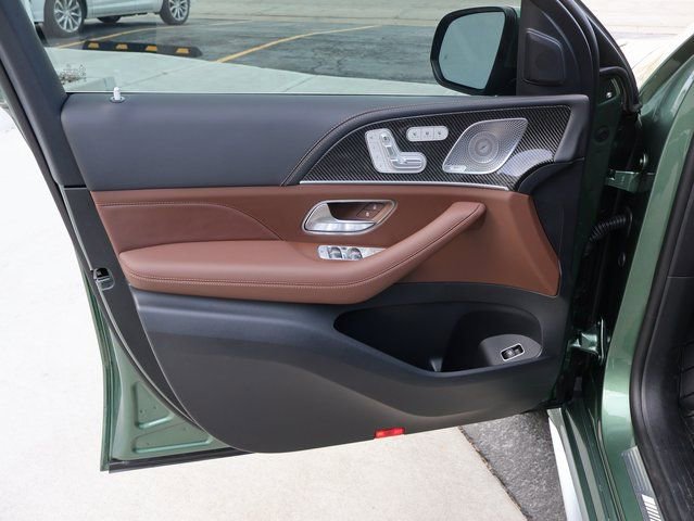 Used 2026 Mercedes-Benz GLE 63 AMG S image 38