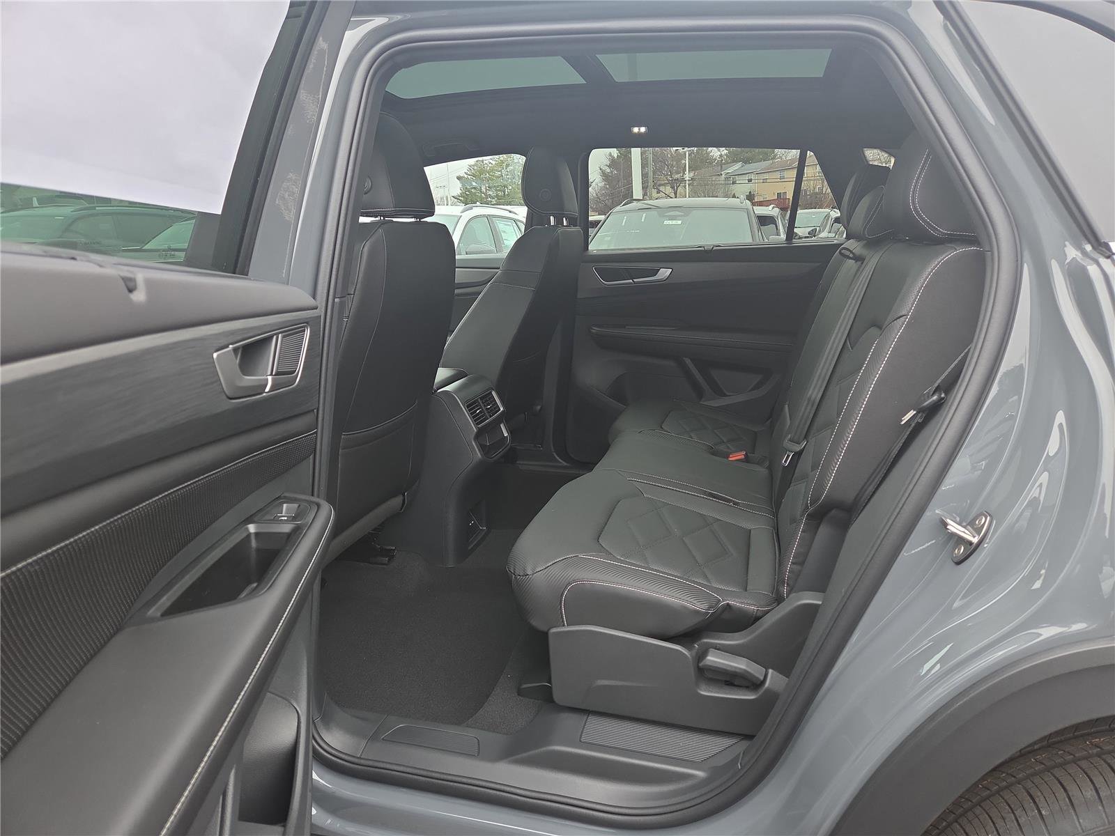 New 2026 Volkswagen Atlas Cross Sport SE image 25