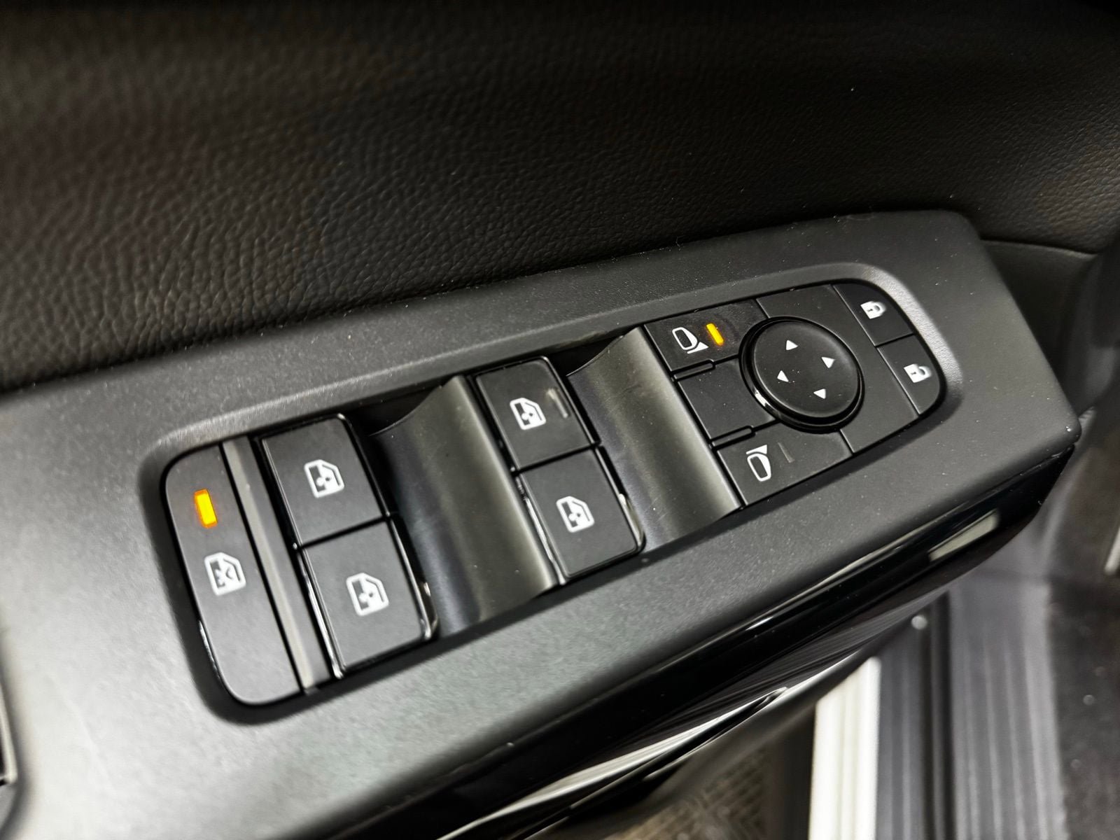 New 2026 Nissan Pathfinder SV AWD/4WD image 22