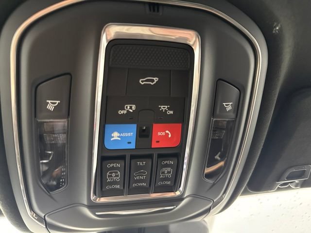 New 2026 Jeep Grand Cherokee Summit AWD/4WD image 38