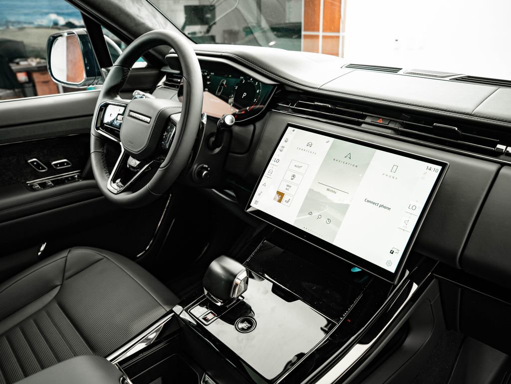 New 2026 Land Rover Range Rover Sport SV image 47