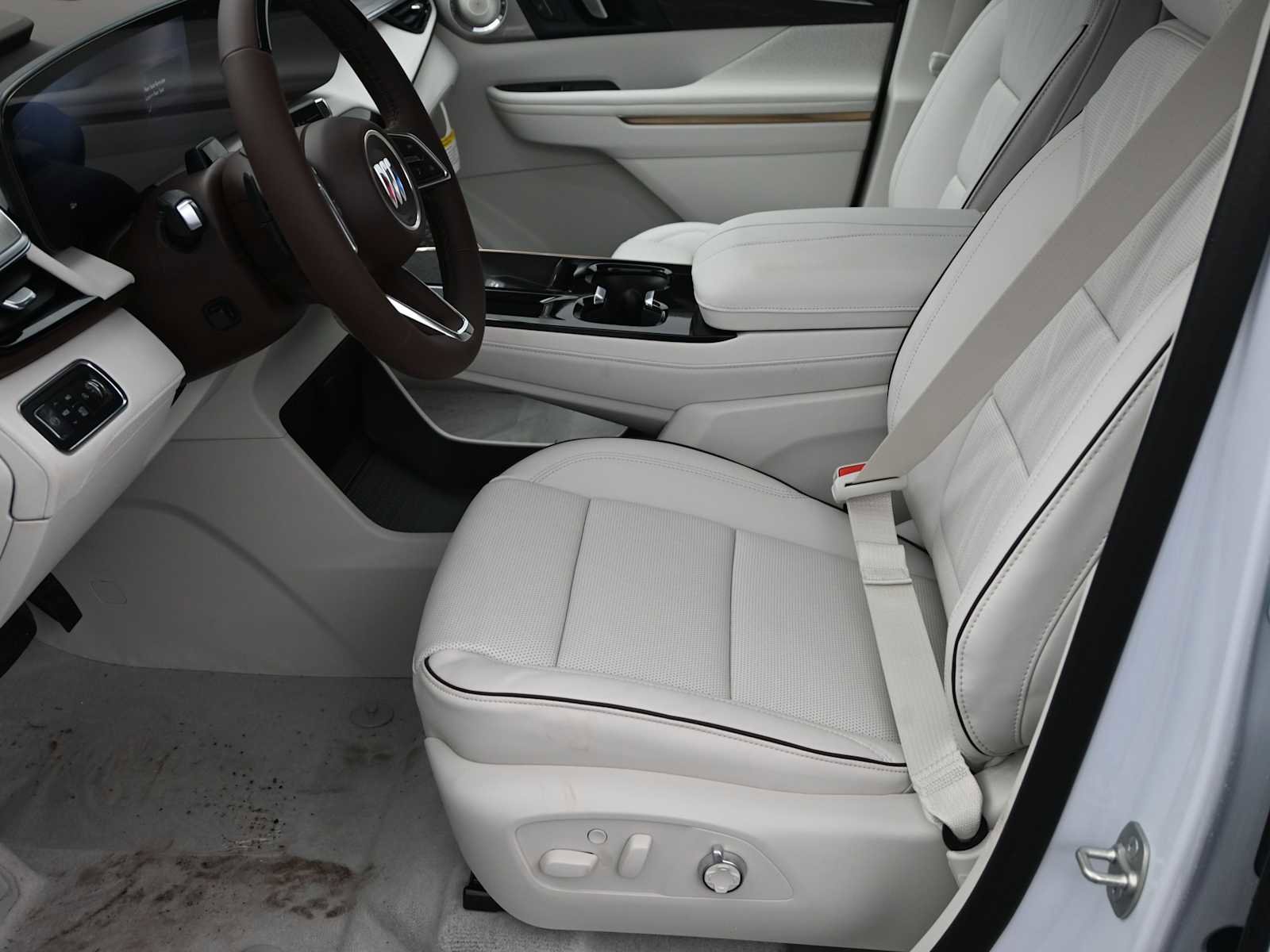 New 2026 Buick Enclave Avenir w/ Super Cruise Package image 23