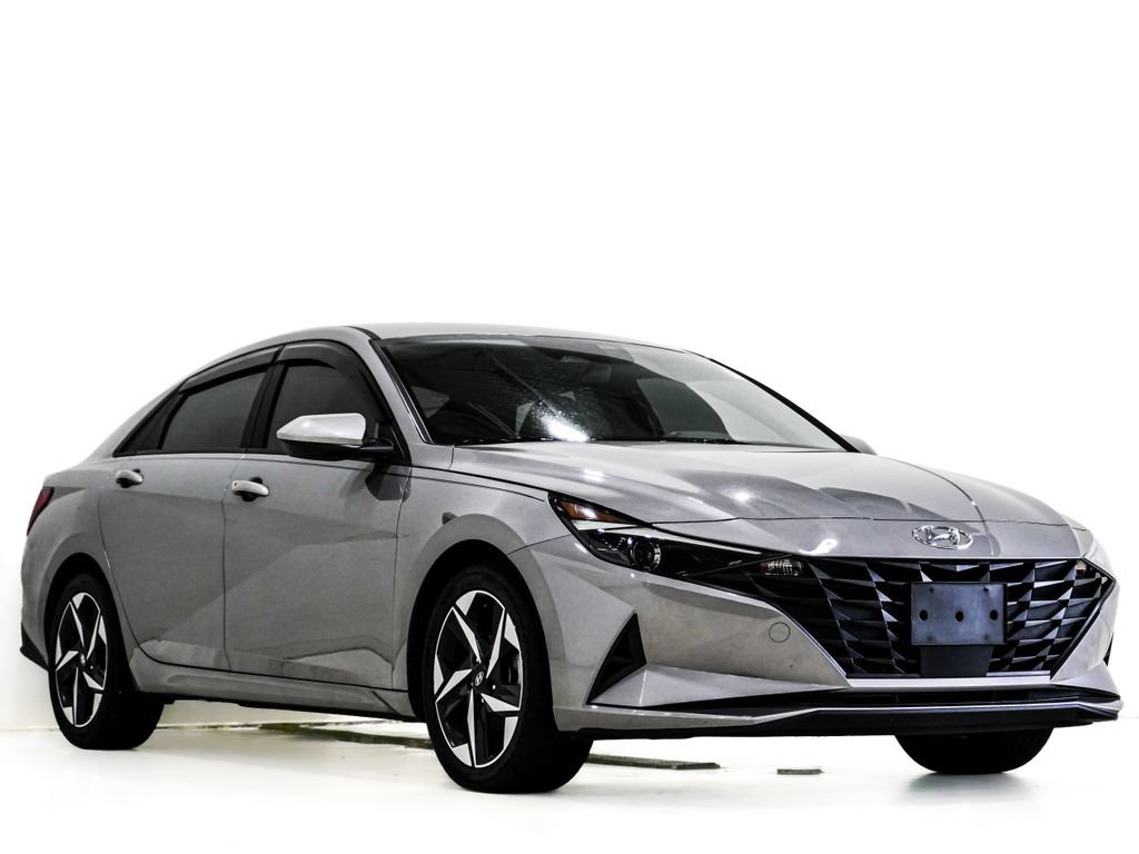 Used 2023 Hyundai Elantra SEL w/ Convenience Package