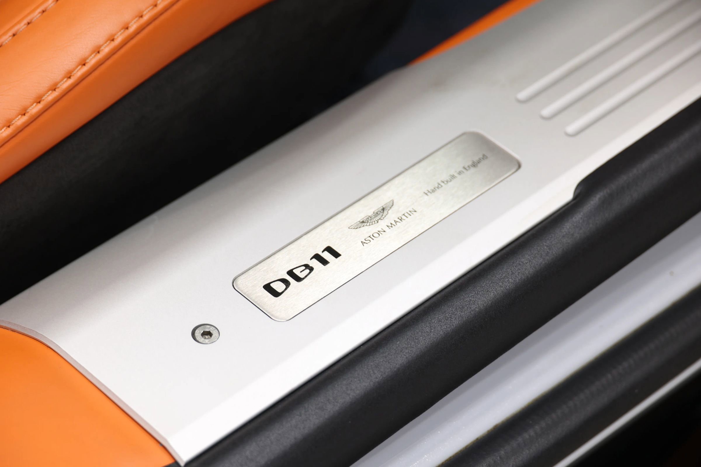 Used 2019 Aston Martin DB11 Volante RWD image 95