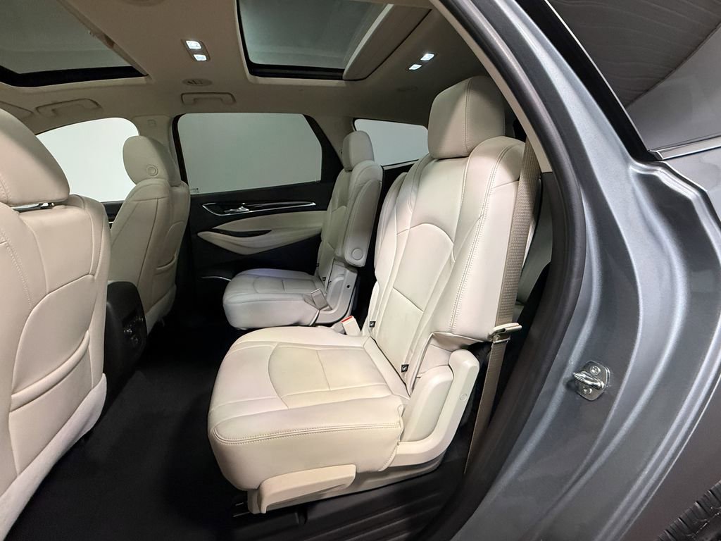 Used 2023 Buick Enclave Essence w/ Experience Buick Package image 8