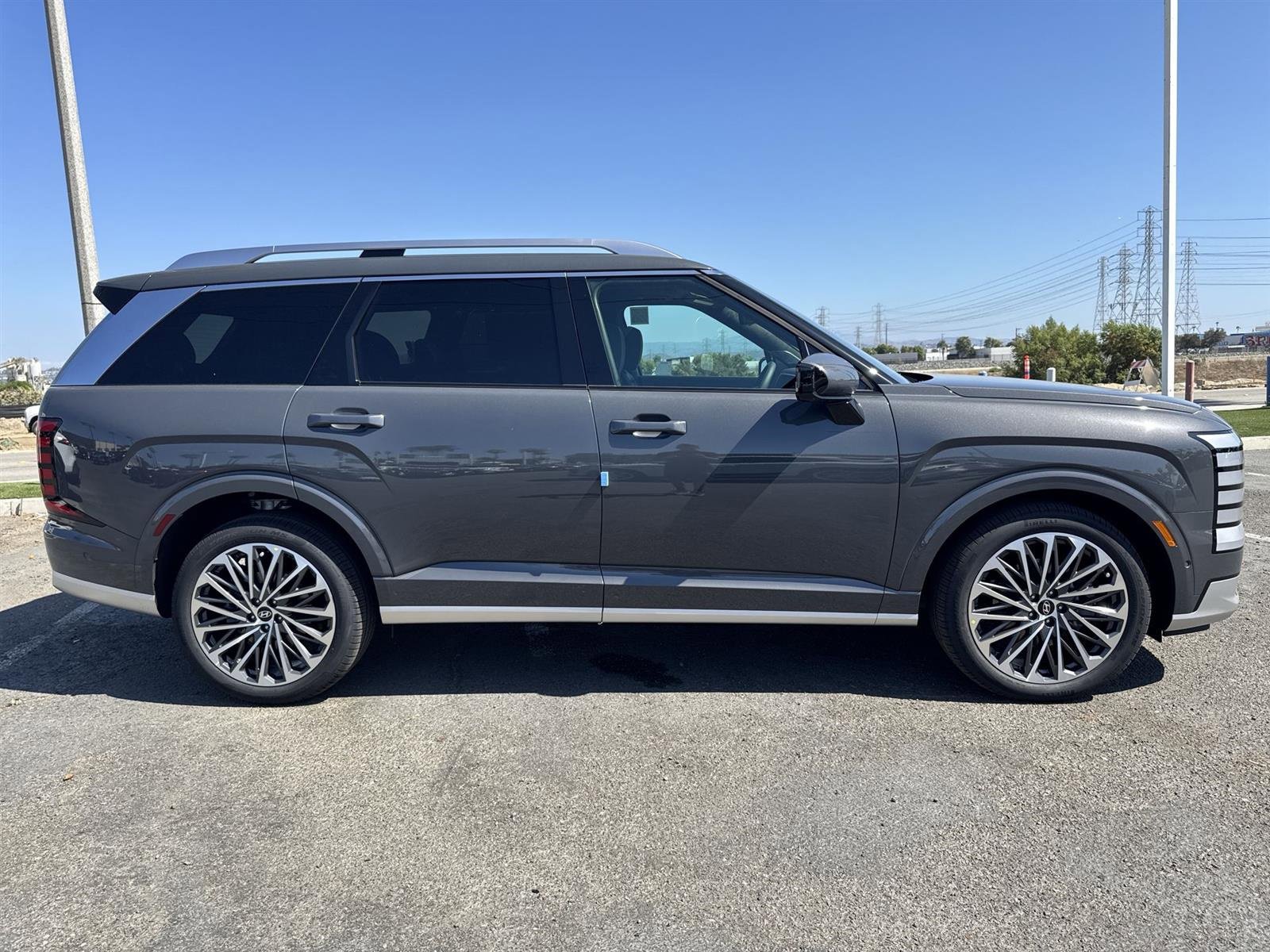 New 2026 Hyundai Palisade Calligraphy image 3