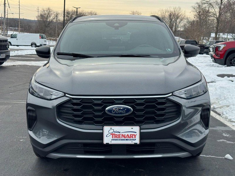 Used 2025 Ford Escape ST-Line image 9