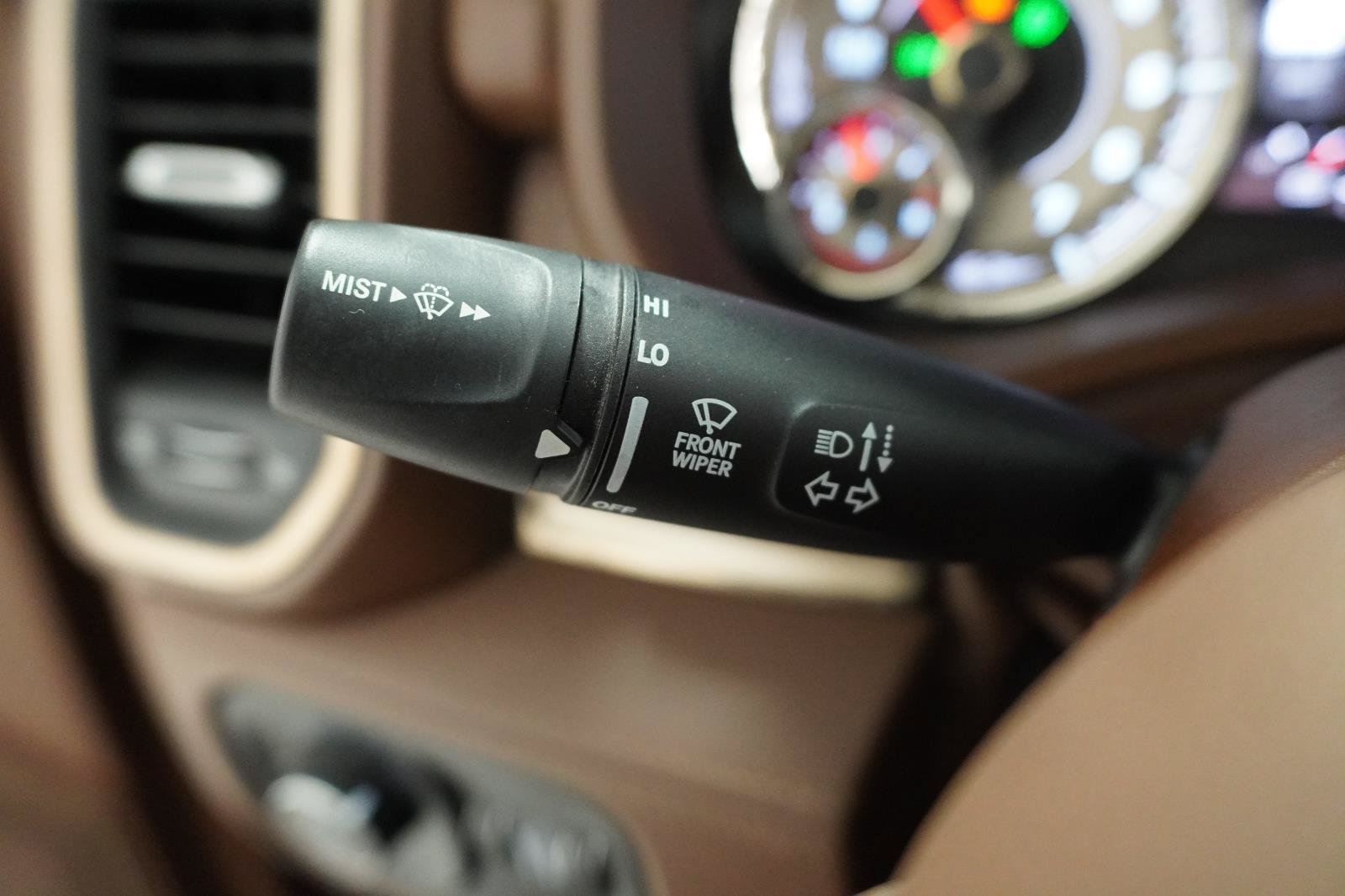 Used 2020 RAM 1500 Limited AWD/4WD image 12