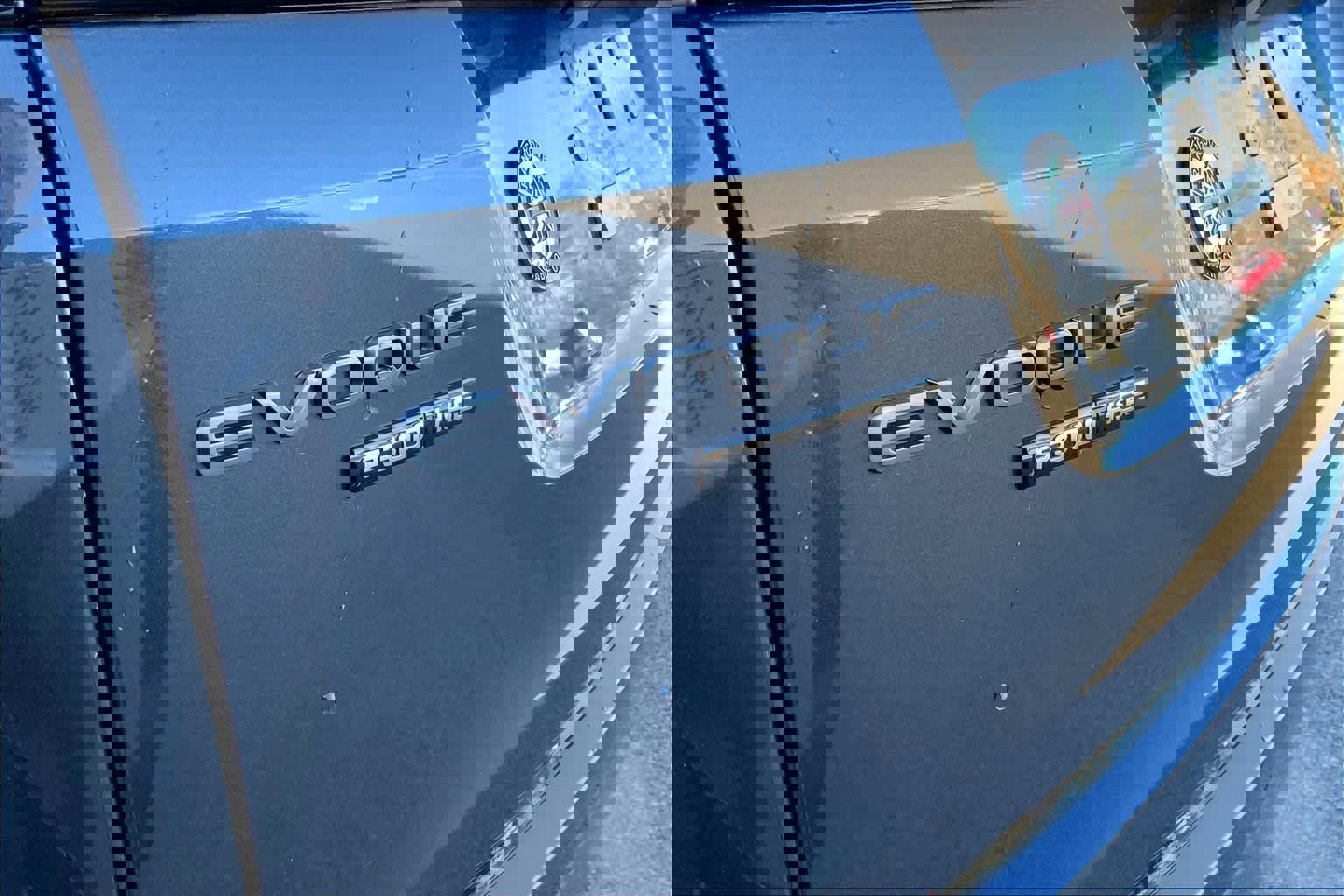 Used 2020 Land Rover Range Rover Evoque R-Dynamic HSE image 10