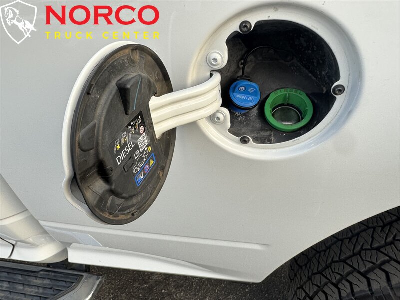 Used 2024 RAM 2500 Big Horn AWD/4WD image 16