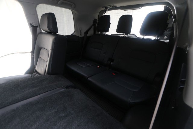 Used 2016 Toyota Land Cruiser AWD/4WD image 49