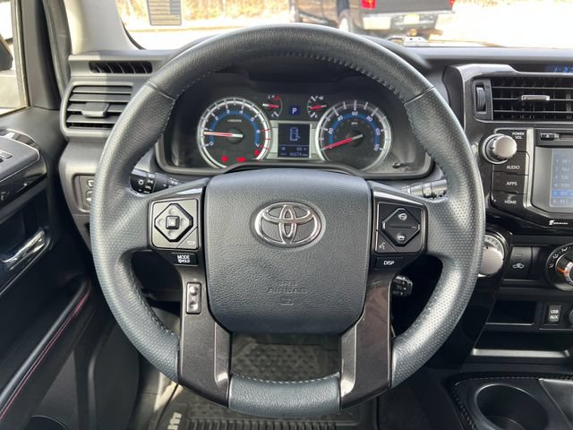 Used 2019 Toyota 4Runner TRD Off-Road Premium AWD/4WD image 18