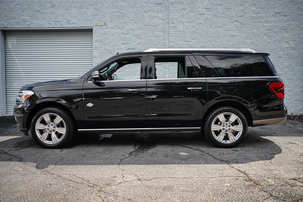 Used 2022 Ford Expedition Max King Ranch image 9