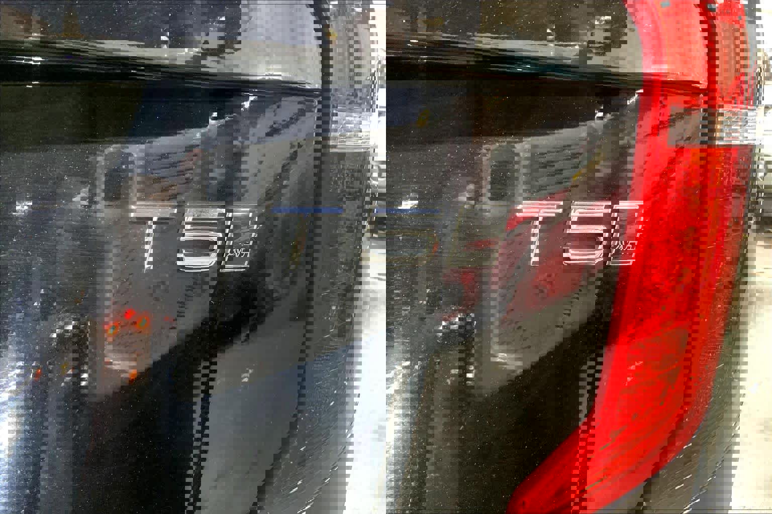 Used 2019 Volvo XC90 T5 Momentum w/ Protection Package Premier image 10