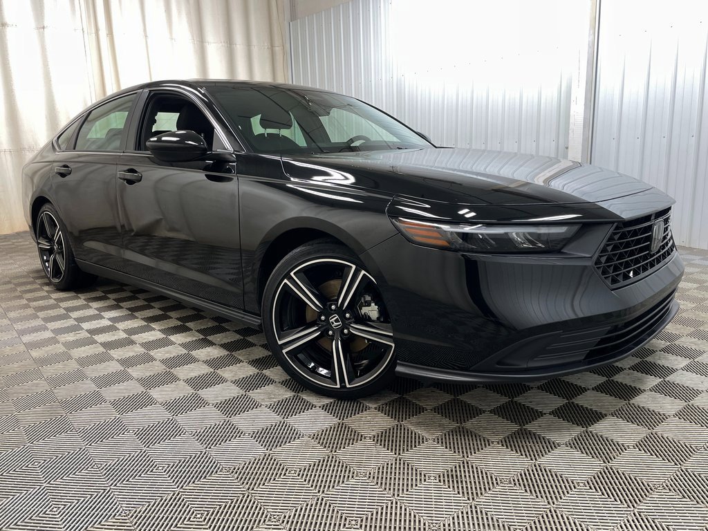 Used 2023 Honda Accord Sport image 44