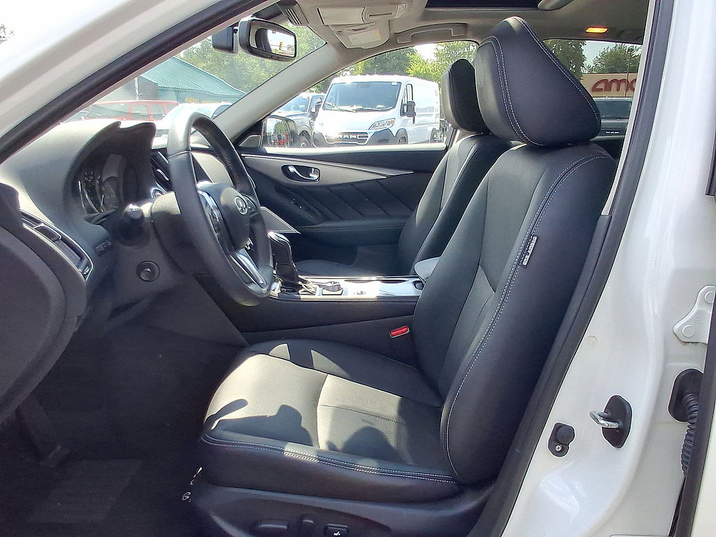 Used 2023 INFINITI Q50 Luxe w/ Cargo Package AWD/4WD image 17