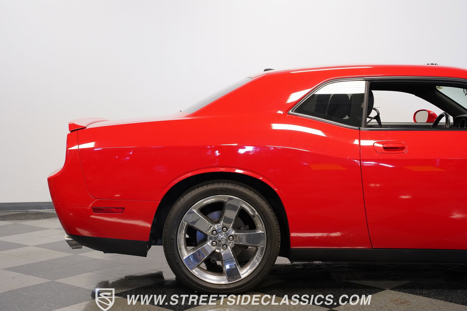 Used 2009 Dodge Challenger R/T image 29