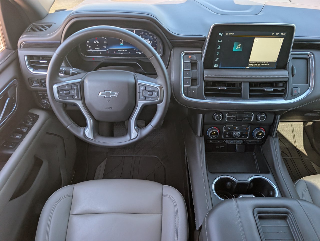 Used 2024 Chevrolet Tahoe Z71 w/ Luxury Package AWD/4WD image 10