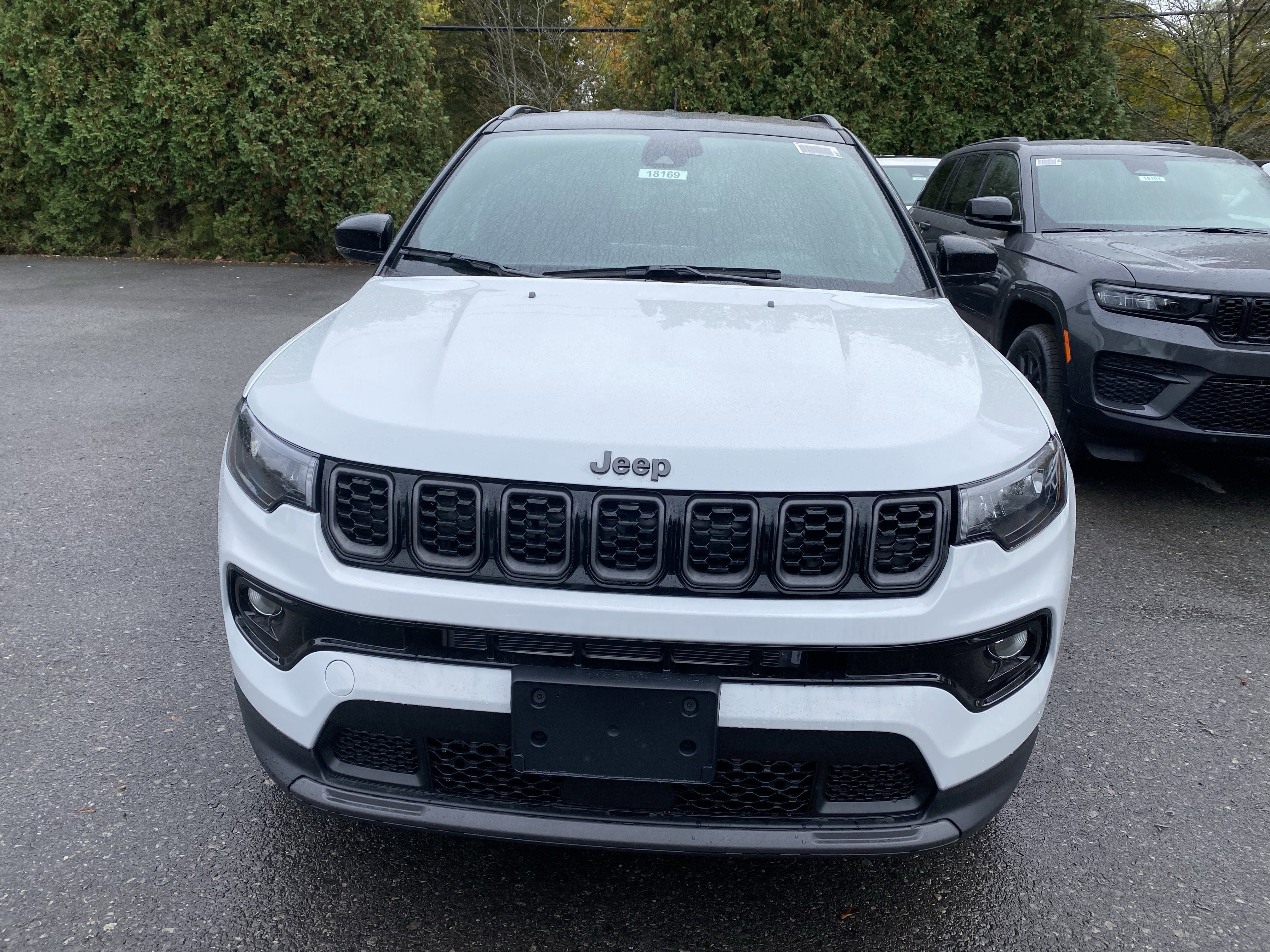 New 2026 Jeep Compass Limited image 3