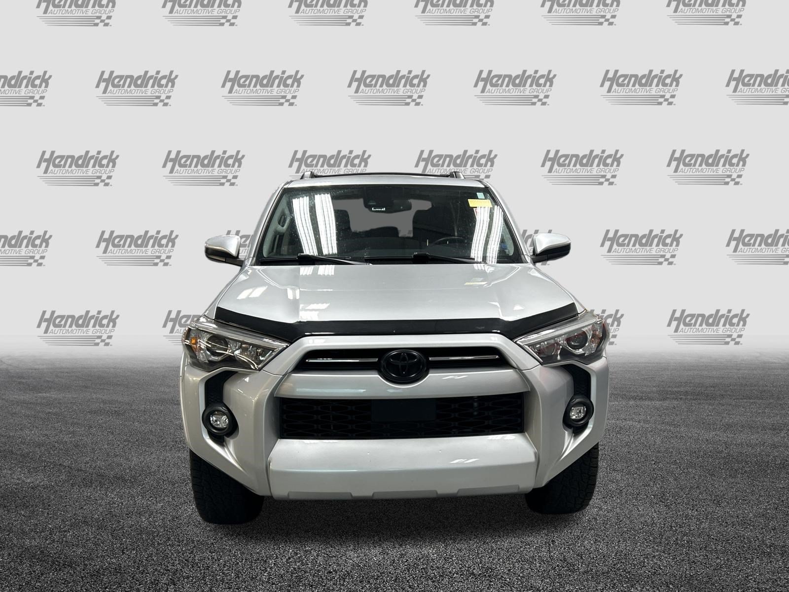 Used 2022 Toyota 4Runner SR5 RWD image 3