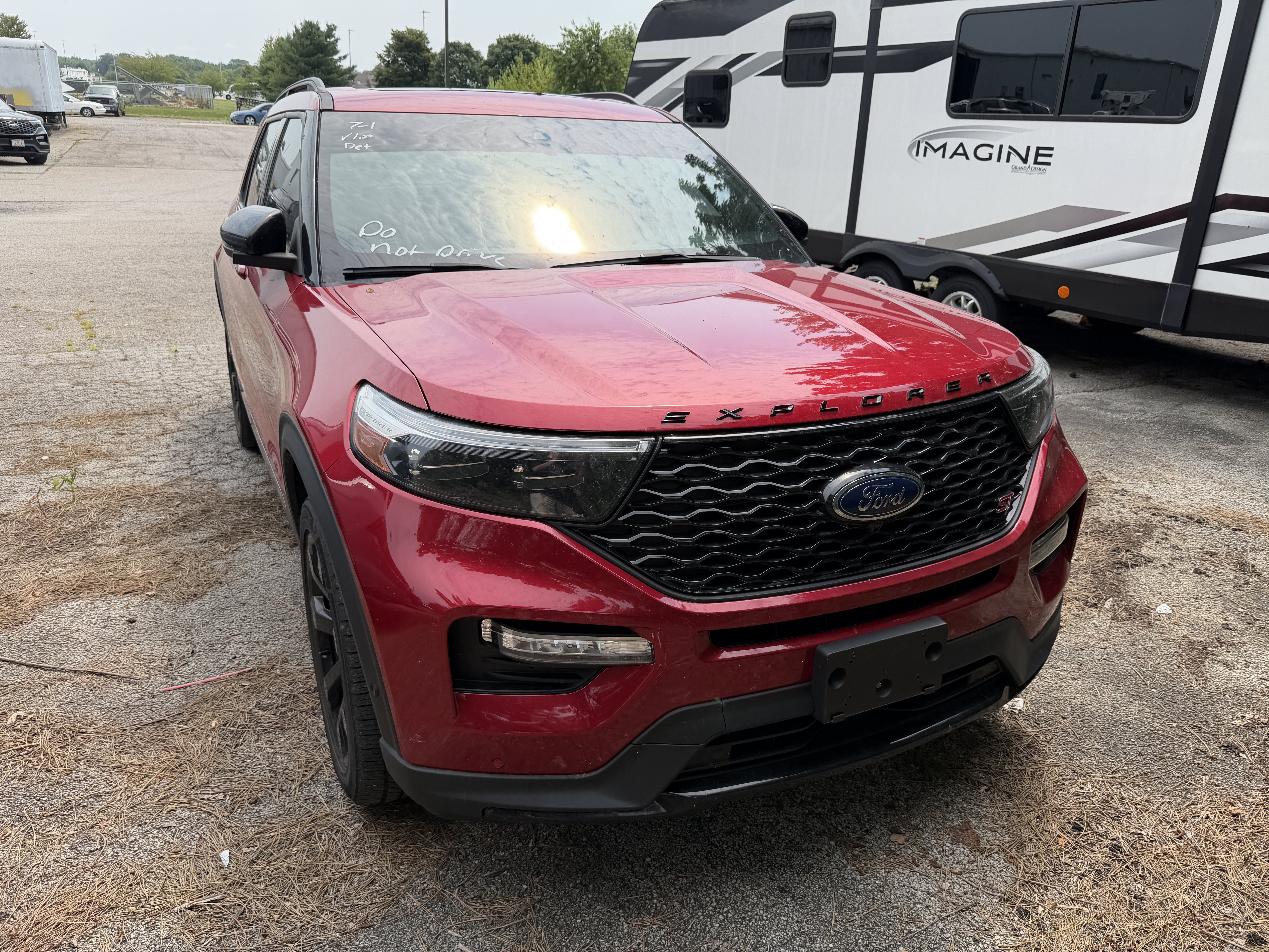 Used 2021 Ford Explorer ST w/ Equipment Group 401A AWD/4WD image 2