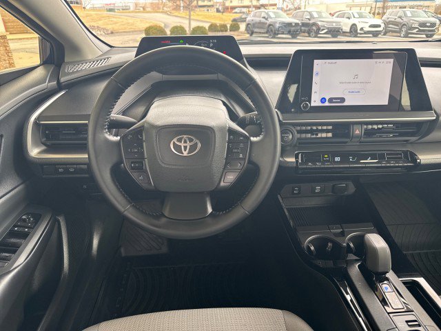 Used 2023 Toyota Prius LE image 7